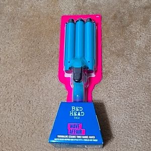 New in Box! Tigi Bed Head Wave Affair Three Barrel Waver!